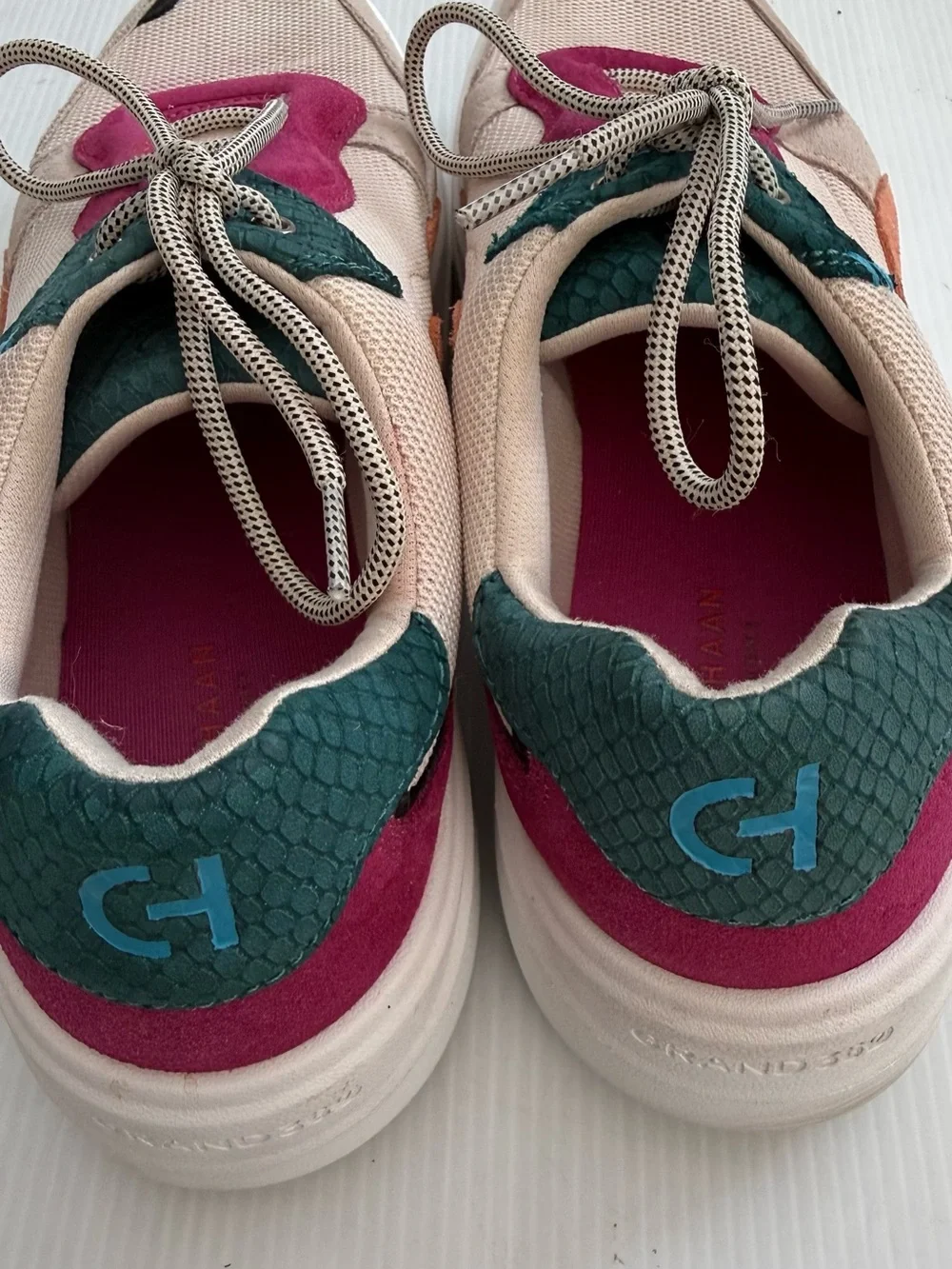 Cole Haan Women's GrandPro Ultra Sneaker Size 10B